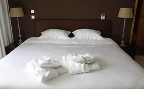Almenara Suites Guest House